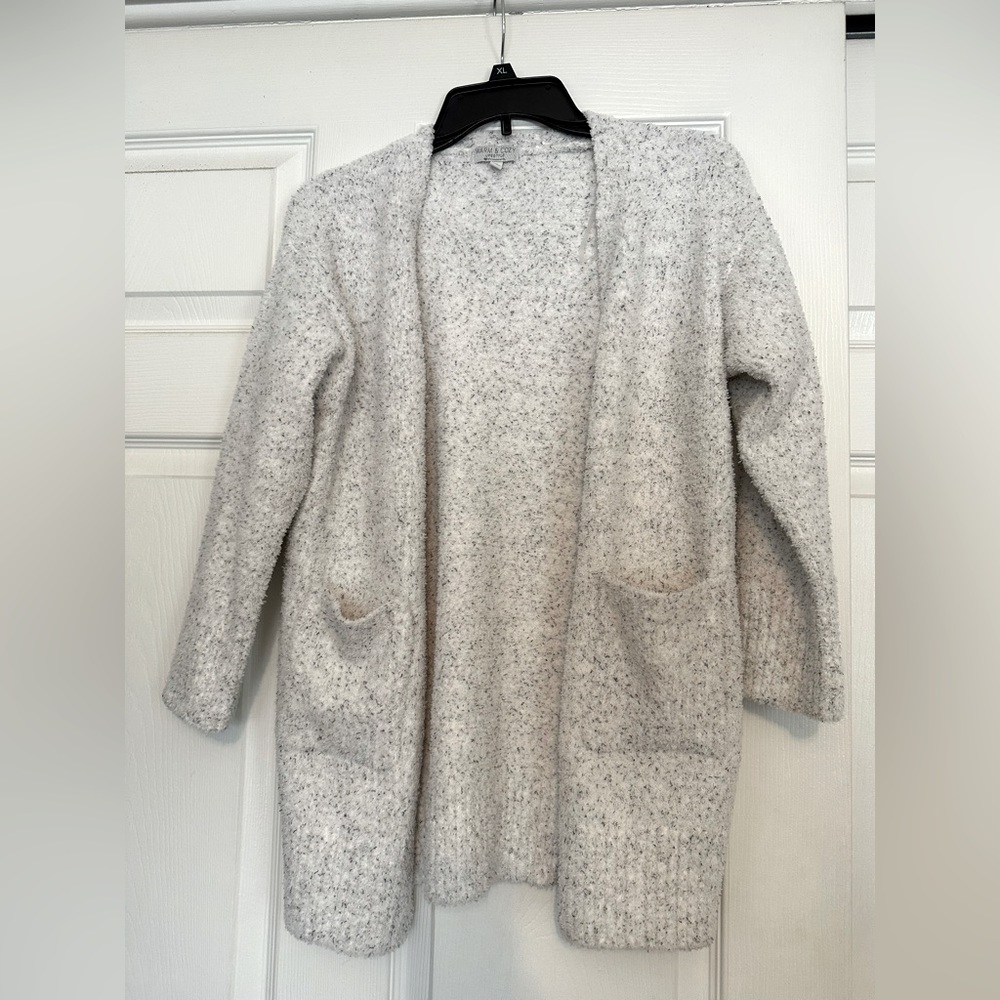 🤍XL KIDS COMFY SWEATER🤍